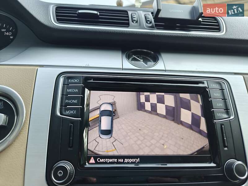 Купе Volkswagen CC / Passat CC 2012 в Киеве