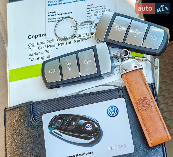 Купе Volkswagen CC / Passat CC 2012 в Киеве