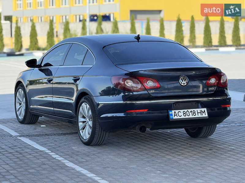 Купе Volkswagen CC / Passat CC 2011 в Звягеле