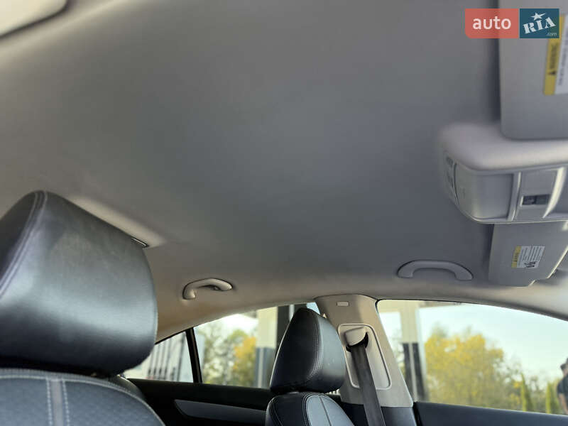 Купе Volkswagen CC / Passat CC 2011 в Звягеле