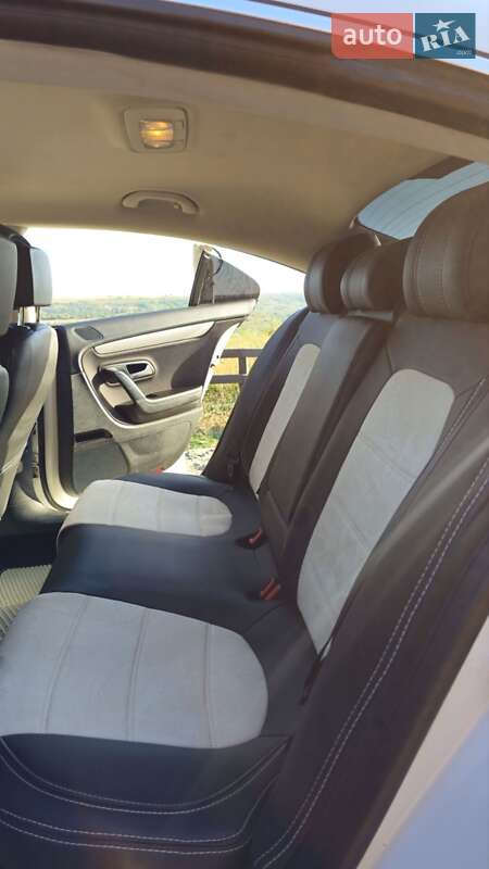 Купе Volkswagen CC / Passat CC 2012 в Вінниці