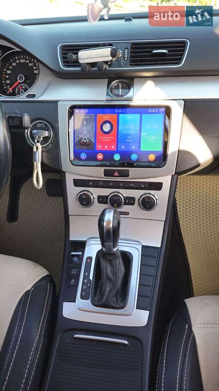 Купе Volkswagen CC / Passat CC 2012 в Вінниці