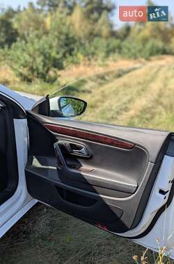 Купе Volkswagen CC / Passat CC 2010 в 