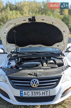 Купе Volkswagen CC / Passat CC 2010 в 