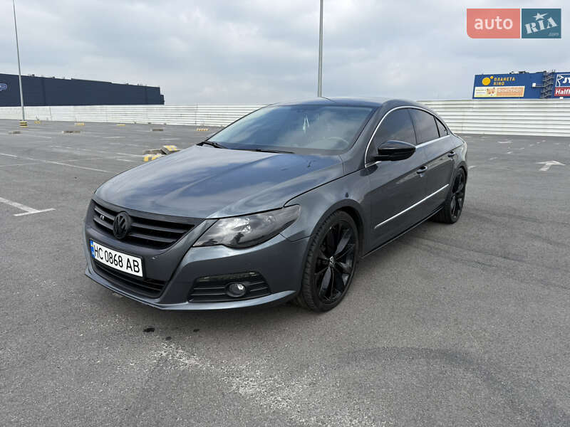 Купе Volkswagen CC / Passat CC 2011 в Львове