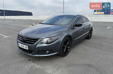 Купе Volkswagen CC / Passat CC 2011 в 