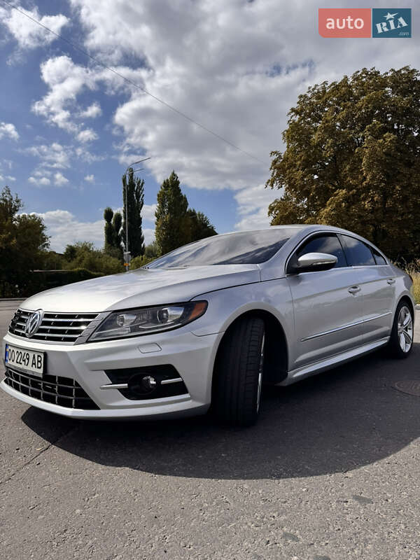 Купе Volkswagen CC / Passat CC 2014 в Киеве