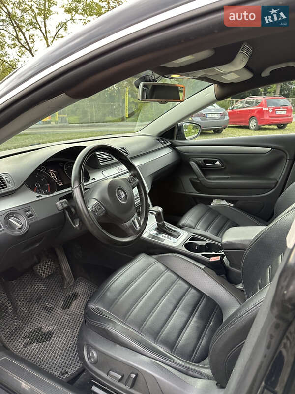 Купе Volkswagen CC / Passat CC 2009 в Коломые