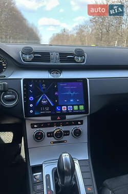 Купе Volkswagen CC / Passat CC 2012 в 