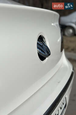 Купе Volkswagen CC / Passat CC 2012 в 