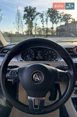 Купе Volkswagen CC / Passat CC 2014 в 