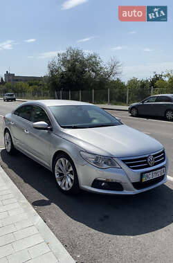 Купе Volkswagen CC / Passat CC 2009 в 
