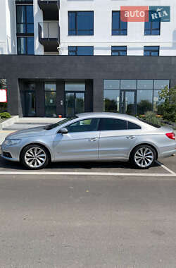 Купе Volkswagen CC / Passat CC 2009 в 