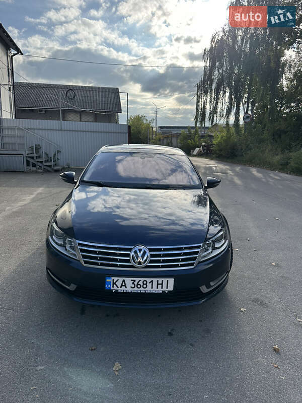 Купе Volkswagen CC / Passat CC 2012 в Чернигове