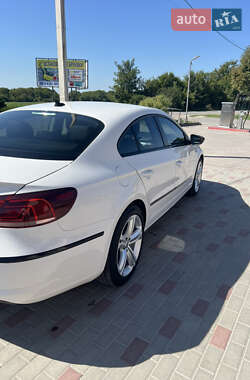 Купе Volkswagen CC / Passat CC 2012 в 