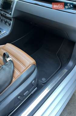 Купе Volkswagen CC / Passat CC 2013 в 