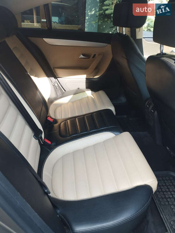 Купе Volkswagen CC / Passat CC 2013 в Николаеве