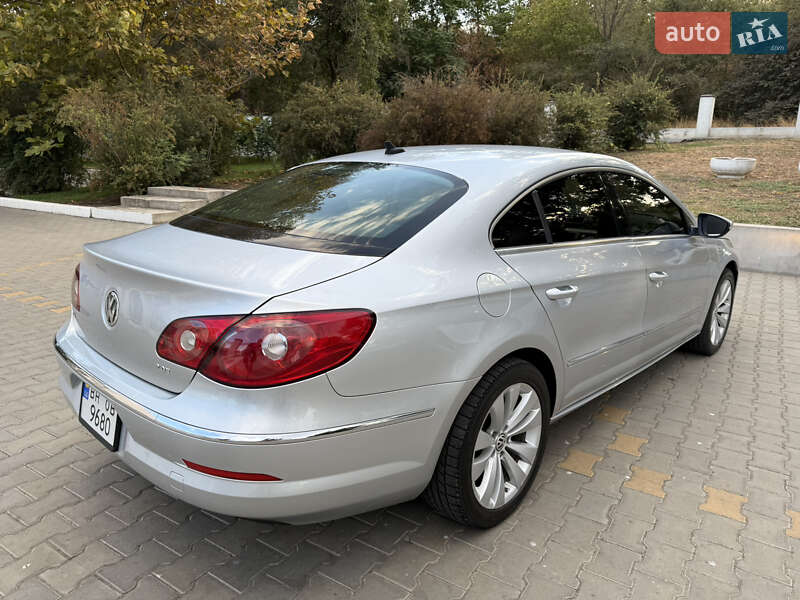 Купе Volkswagen CC / Passat CC 2011 в Белгороде-Днестровском