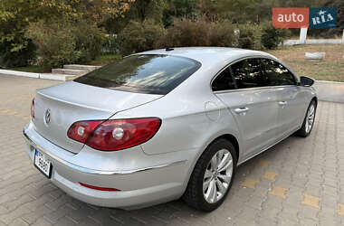 Купе Volkswagen CC / Passat CC 2011 в 