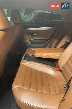 Купе Volkswagen CC / Passat CC 2010 в 