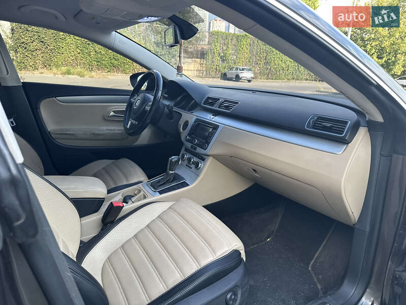 Купе Volkswagen CC / Passat CC 2012 в Киеве фото 10 Купе Volkswagen CC / Passat CC 2012 в Киеве