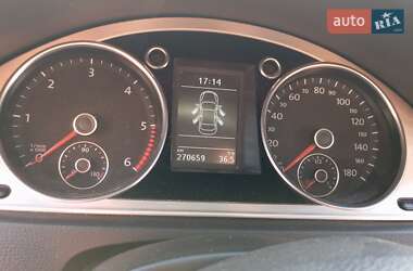 Купе Volkswagen CC / Passat CC 2011 в 