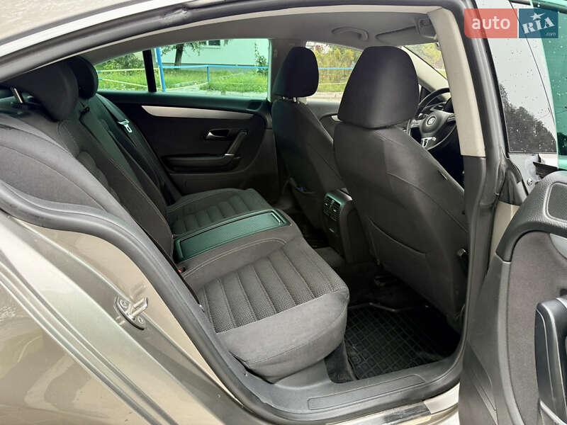 Купе Volkswagen CC / Passat CC 2009 в Тернополе фото 18 Купе Volkswagen CC / Passat CC 2009 в Тернополе
