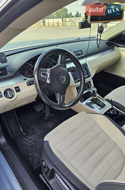 Купе Volkswagen CC / Passat CC 2010 в 