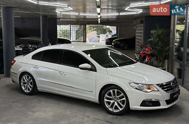 Volkswagen CC / Passat CC 2011
