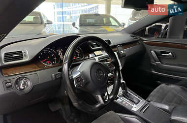 Купе Volkswagen CC / Passat CC 2011 в 