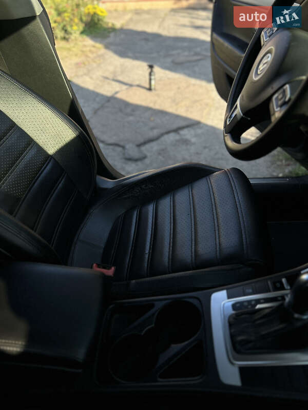 Купе Volkswagen CC / Passat CC 2012 в Смеле