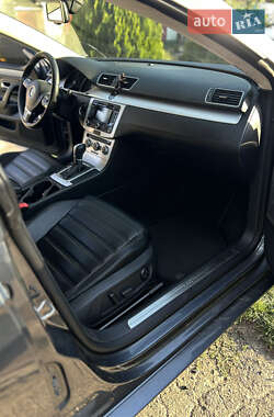 Купе Volkswagen CC / Passat CC 2012 в 