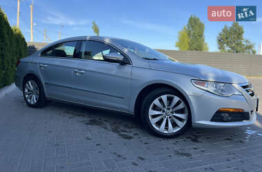 Купе Volkswagen CC / Passat CC 2010 в 
