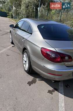 Купе Volkswagen CC / Passat CC 2009 в 