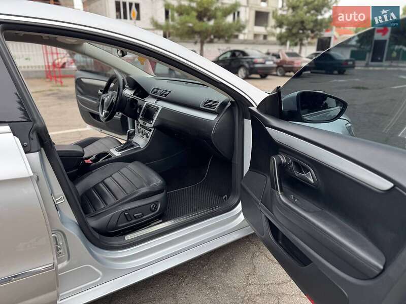 Купе Volkswagen CC / Passat CC 2013 в Одессе