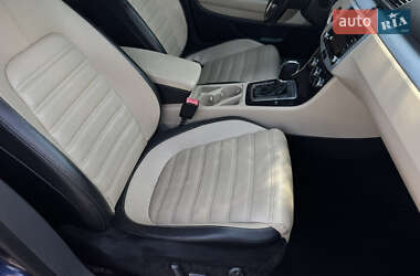 Купе Volkswagen CC / Passat CC 2013 в 