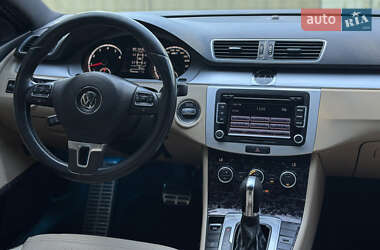 Купе Volkswagen CC / Passat CC 2013 в 