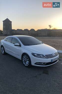 Купе Volkswagen CC / Passat CC 2014 в 