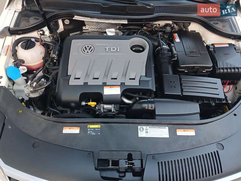 Купе Volkswagen CC / Passat CC 2014 в Білгороді-Дністровському