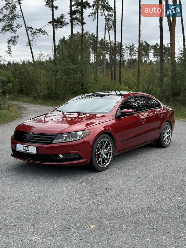 Купе Volkswagen CC / Passat CC 2013 в 