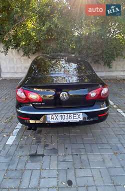 Купе Volkswagen CC / Passat CC 2011 в 