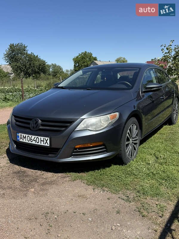 Volkswagen CC / Passat CC 2011
