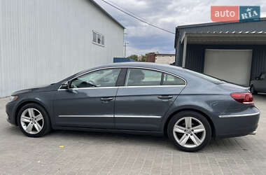 Купе Volkswagen CC / Passat CC 2014 в 