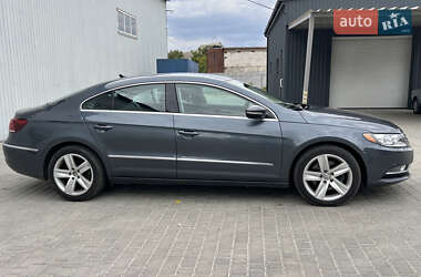 Купе Volkswagen CC / Passat CC 2014 в 