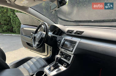 Купе Volkswagen CC / Passat CC 2010 в 