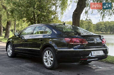 Купе Volkswagen CC / Passat CC 2013 в 