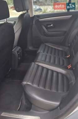 Купе Volkswagen CC / Passat CC 2012 в 