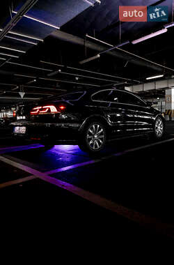 Купе Volkswagen CC / Passat CC 2013 в 