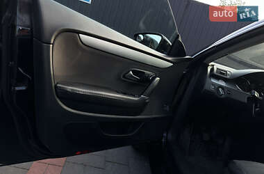 Купе Volkswagen CC / Passat CC 2008 в 