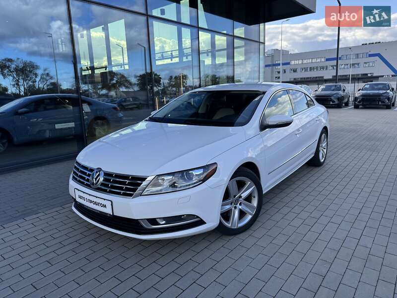 Купе Volkswagen CC / Passat CC 2014 в 